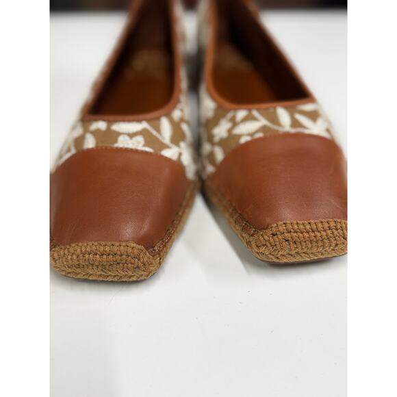 Vince Camuto
Women's Miheli Slip-On Espadrille Flats Size 10 - Picture 9 of 11